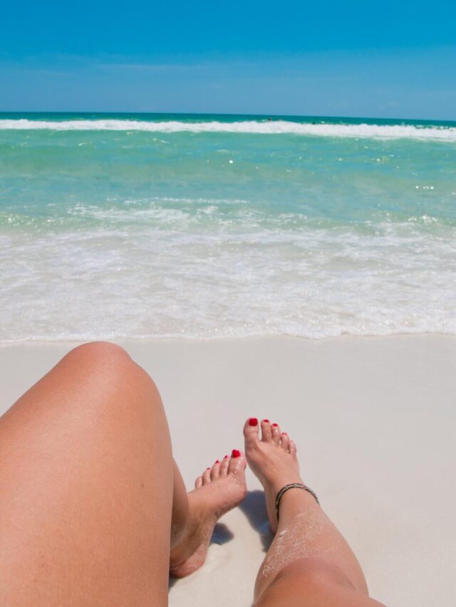 cropped-Bikini-Beach-maldives.jpg